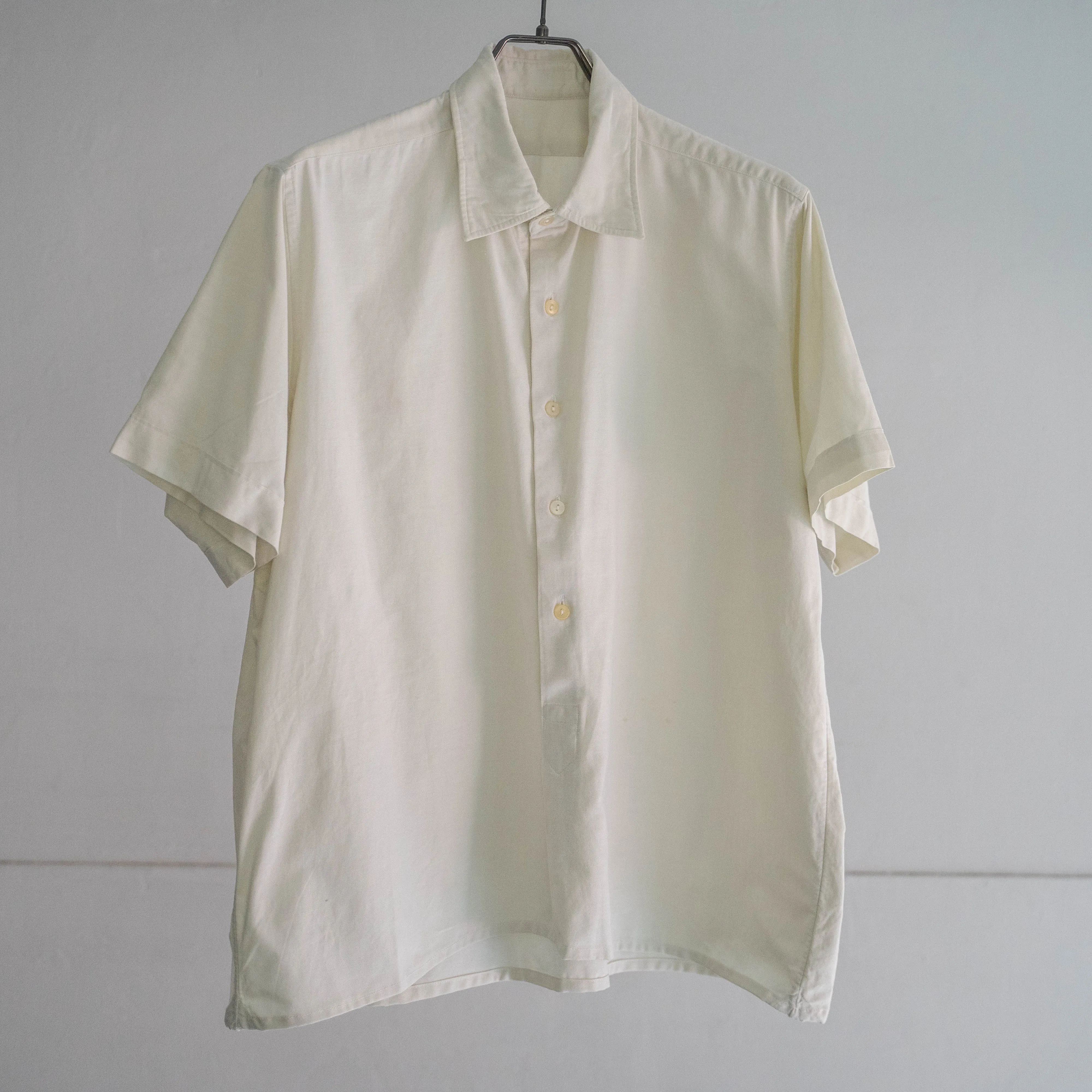 around 1970s French white color pullover short sleeve shirt 'remake'