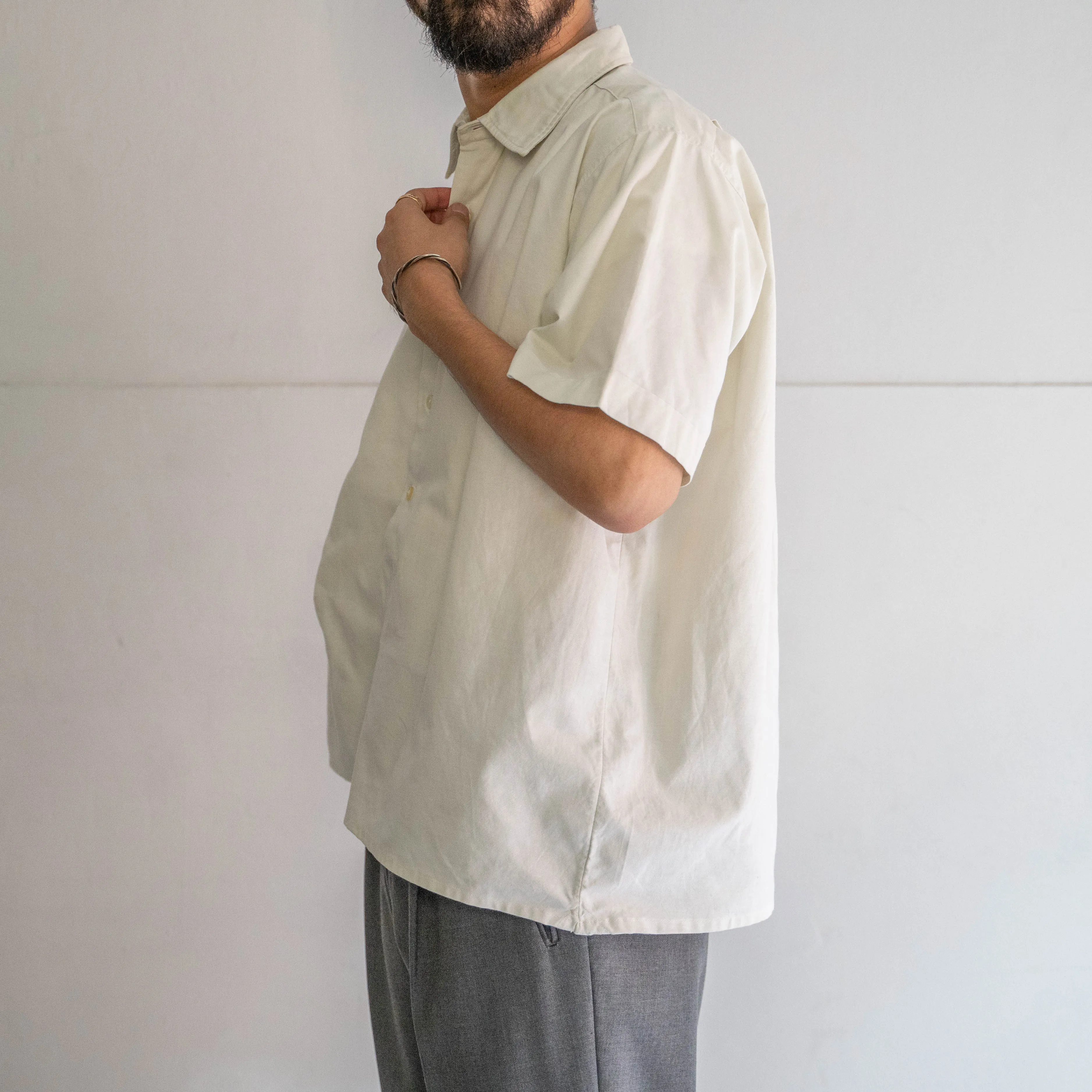 around 1970s French white color pullover short sleeve shirt 'remake'
