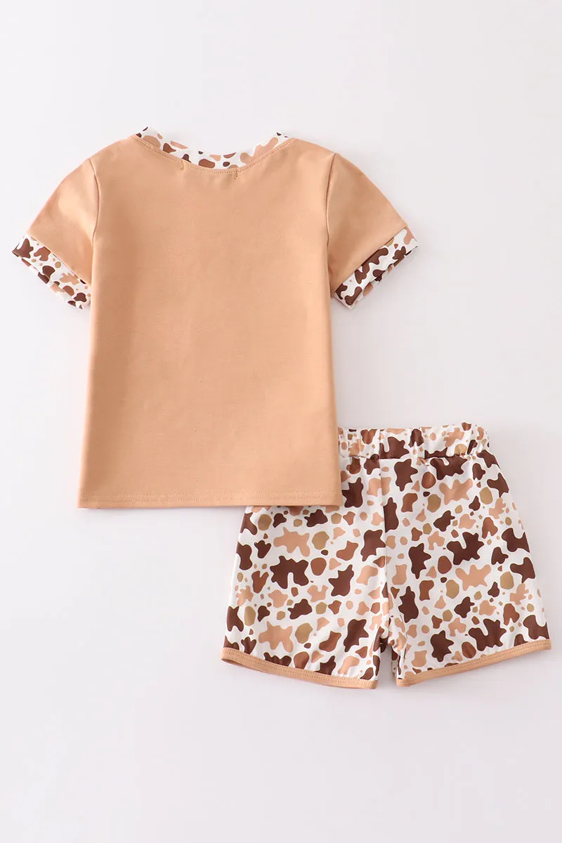 Brown cow embroidery boy set