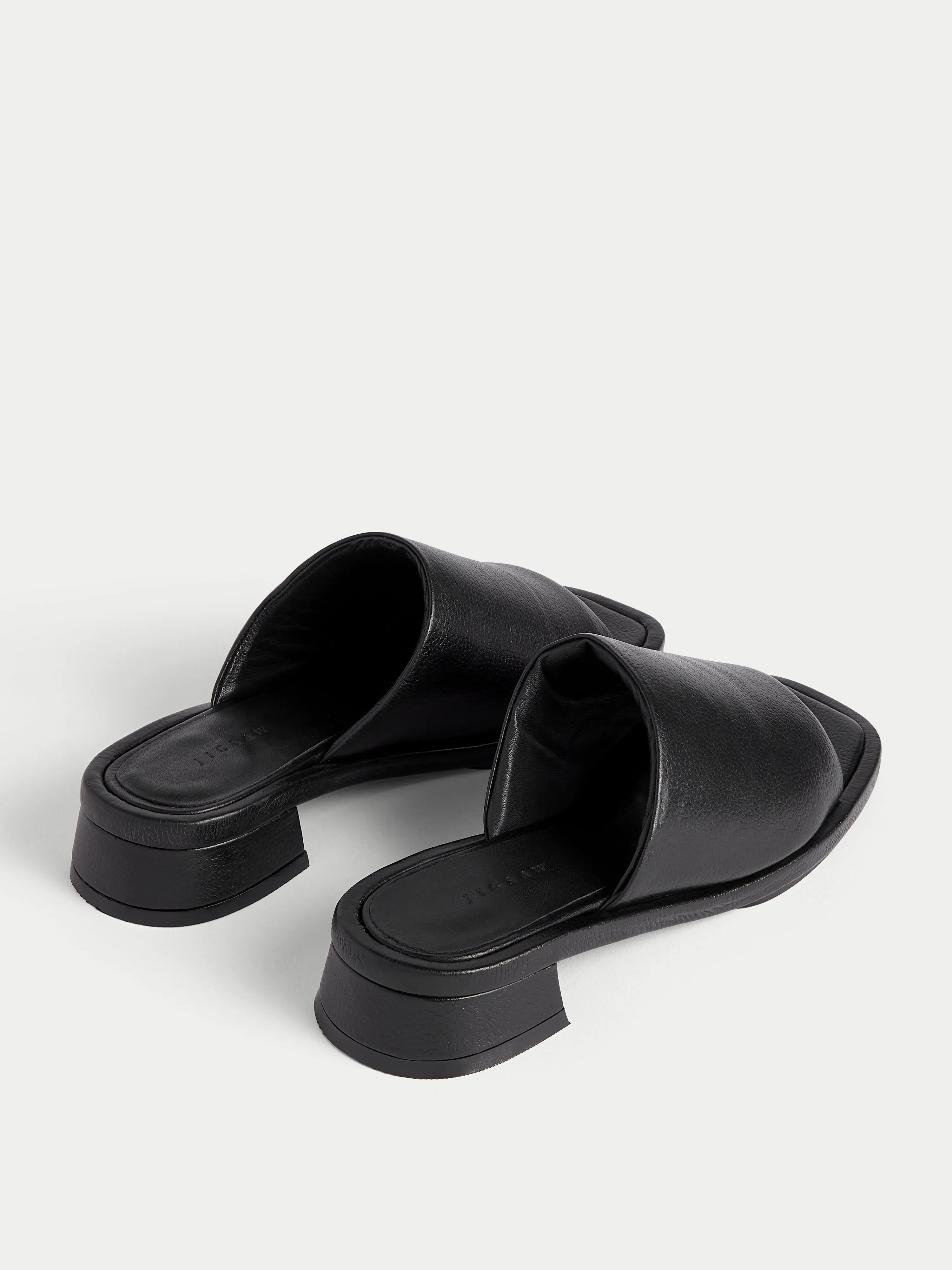 Eastbury Leather Mule | Black