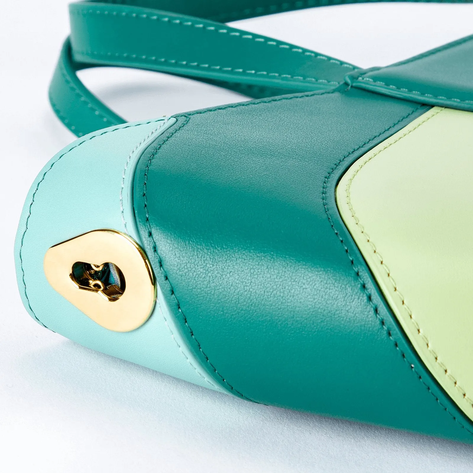 Fan Handbag Purse Blue