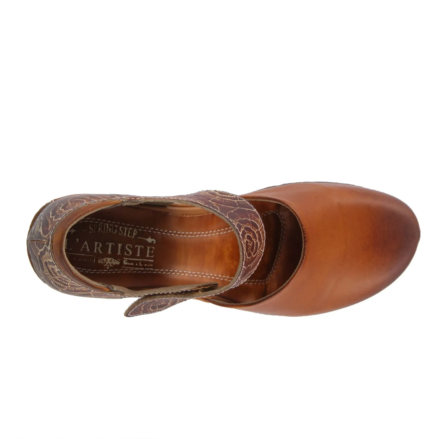 Gloss Pansy Mary Jane in Camel