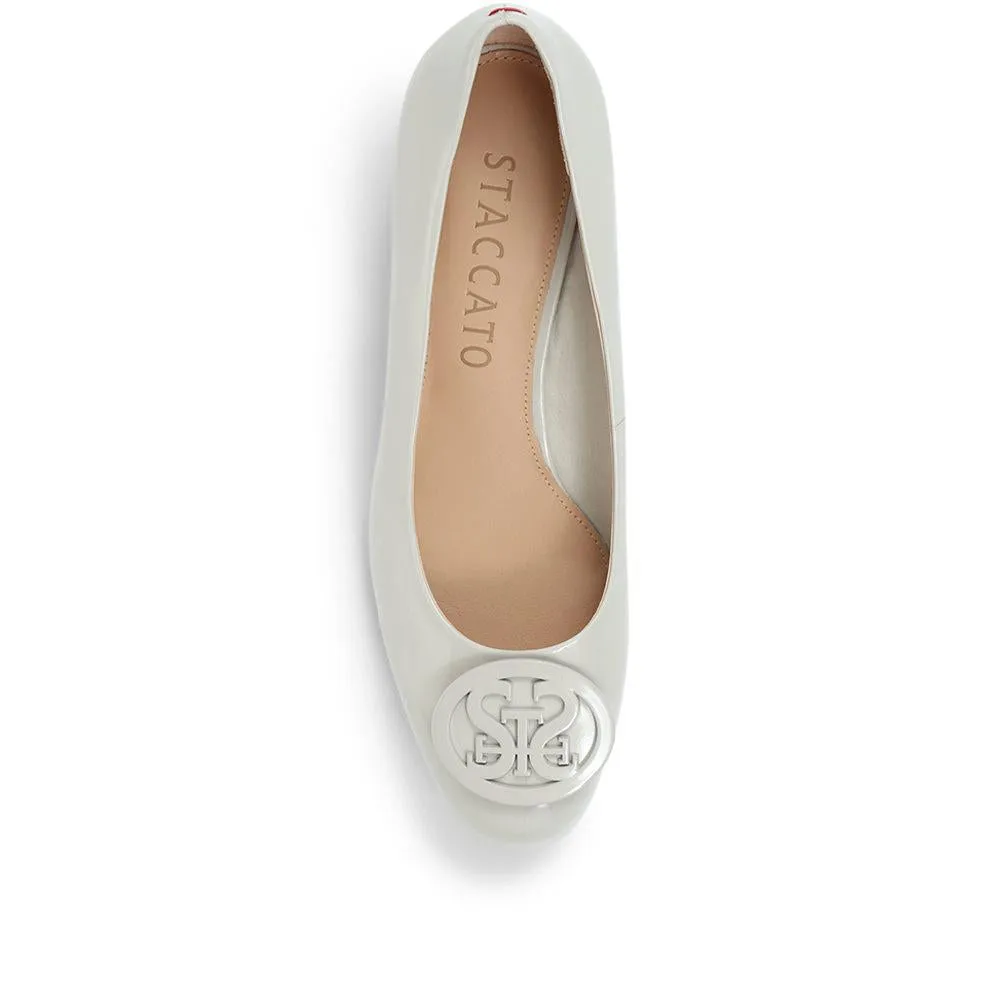 Patent Leather Ballerina Pump - BEL31510 / 318 255