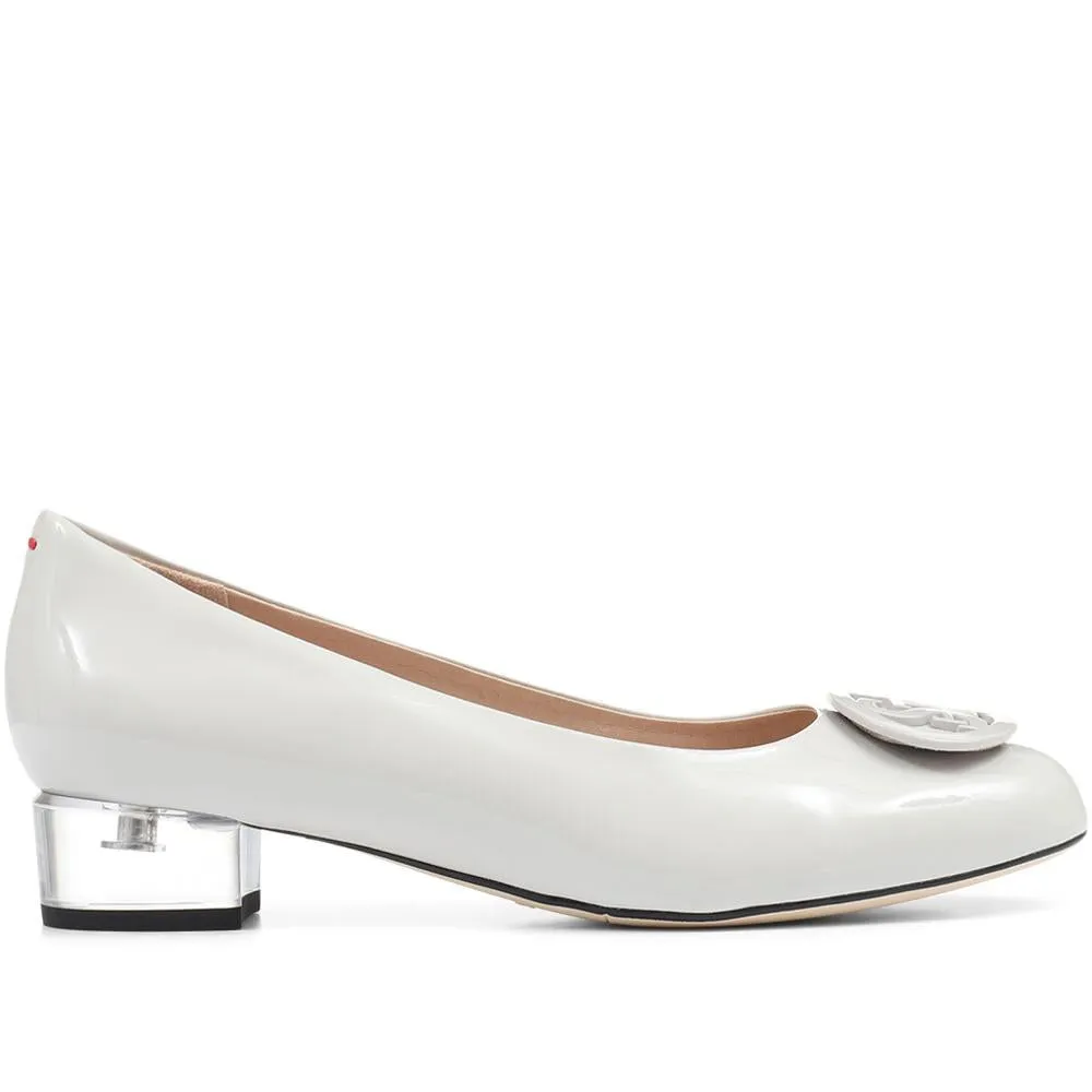 Patent Leather Ballerina Pump - BEL31510 / 318 255