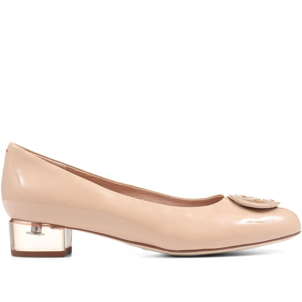 Patent Leather Ballerina Pump - BEL31510 / 318 255