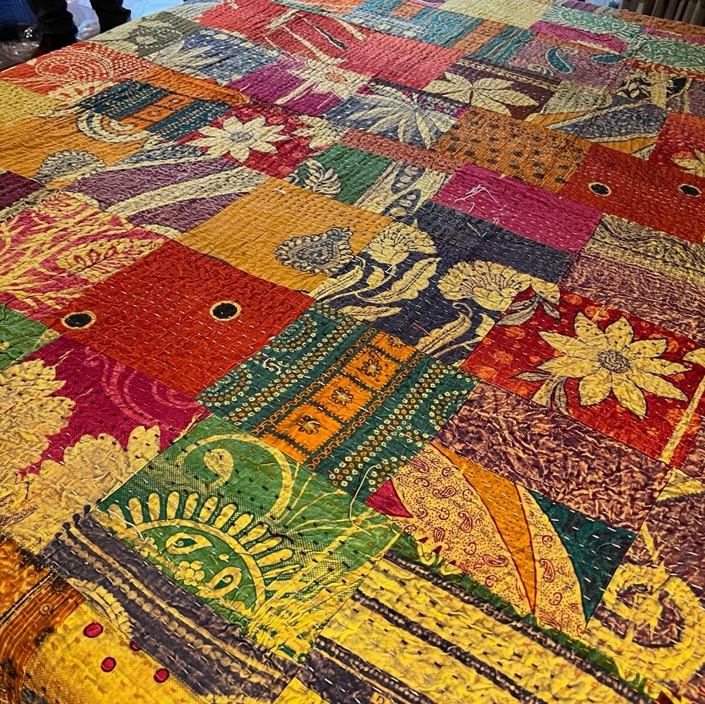 Rihaan : Multicoloured Patch work Bedcover with Kantha Work ( Double )