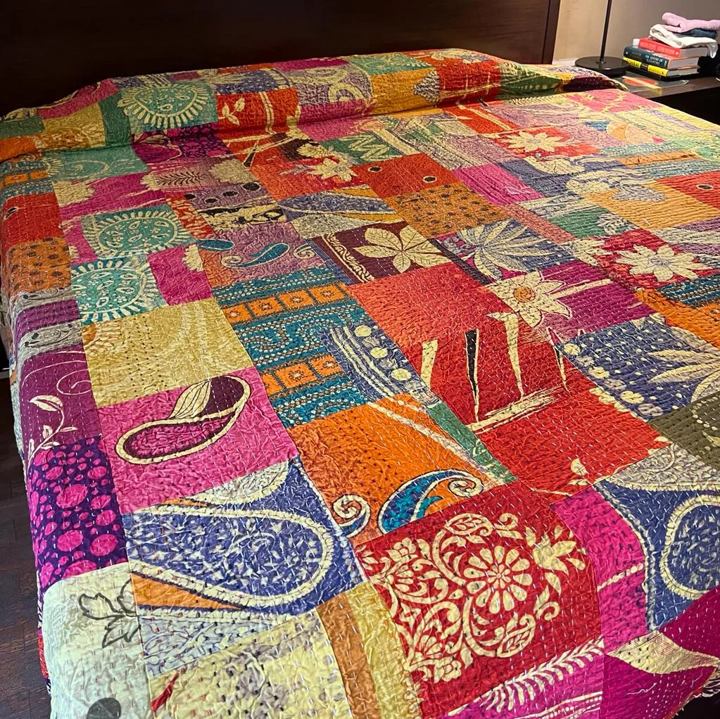 Rihaan : Multicoloured Patch work Bedcover with Kantha Work ( Double )