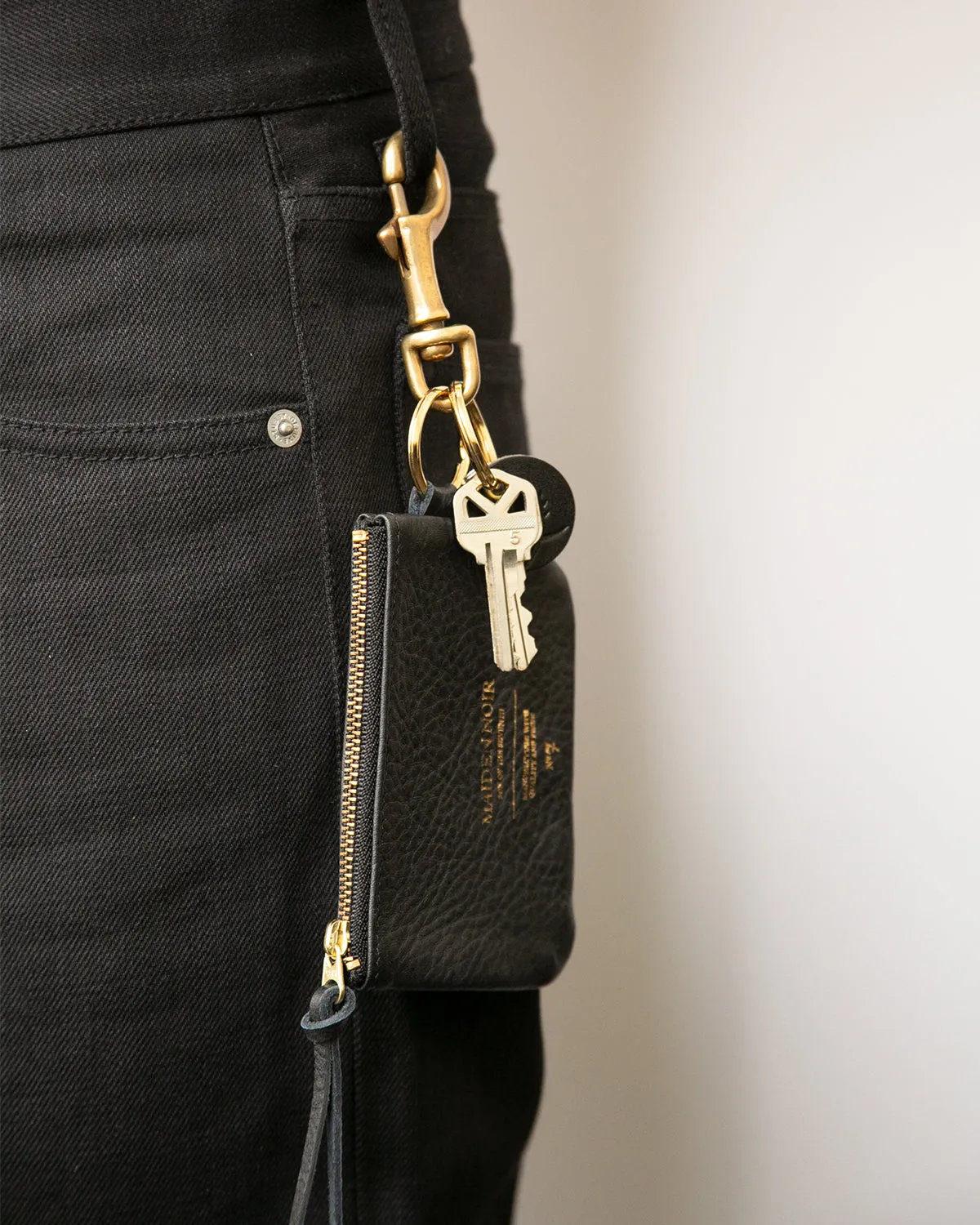 Simple Key FOB - Gold/Black